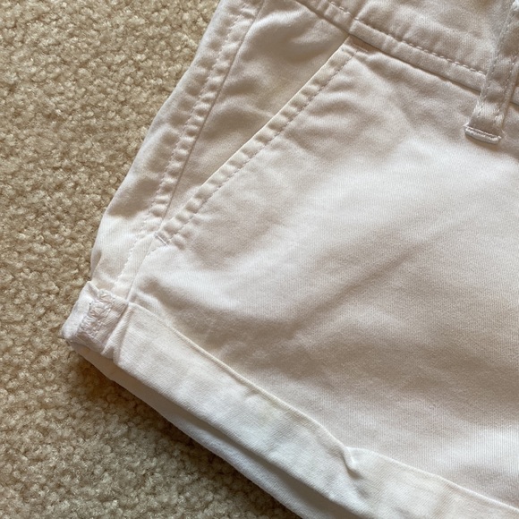 SOLD Abercrombie white shorts - Picture 2 of 7